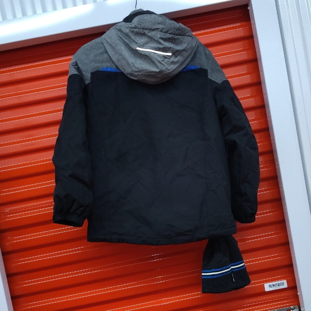 Gravity Black and Gray Jacket with Blue Accents - Picture 2 of 2